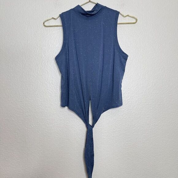 Lululemon Top Size 2 Blue Tie Back Wrap Around Mock Neck Tank Time To Restore - Picture 2 of 11